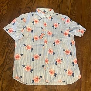 Vineyard Vines men’s short sleeve button down shirt - Brand new with tags